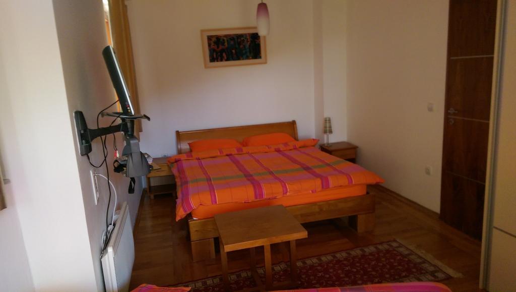 Holiday House Villa Neda Utjeha Camera foto